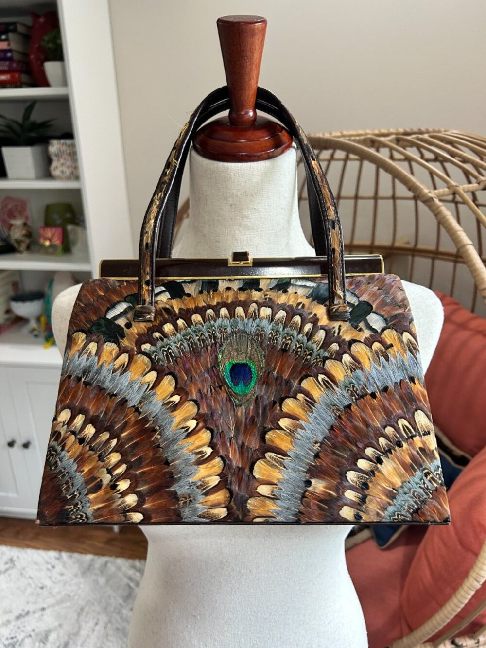 Stunning vintage feather handbag (70's) - Picture 2 of 7